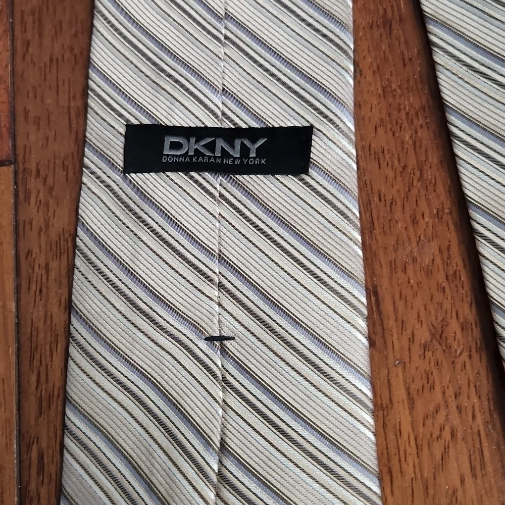DKNY 100% Silk Neck Tie Silver Brown Stripped Made in USA